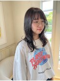 レイヤーパーマ　顔周りレイヤー　ミディアムパーマ