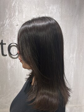 トテ(tote.) 赤み消しカラー