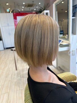 ビス リアン 川口店(Vis lien) 10代20代★大人かわいいダブルカラーブリーチミルクティーカラー