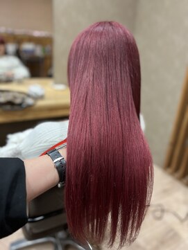 ココンヘアー(KOKON hair) 【ブリーチカラー × ワインレッド】