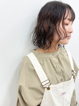 シイノ(Siino) ボブとパーマ