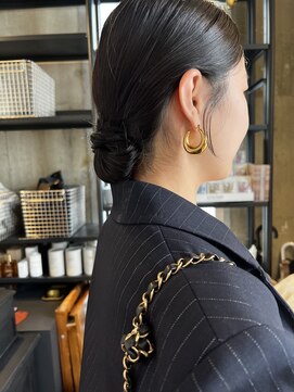 レアワンハナレ センター北美容院(lea/1 HANARE) ローシニヨンアレンジ