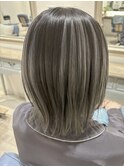 アンブレラカラーシルバーグレーダブルカラーが得意な美容院