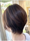 髪質改善ショートボブ ハイライトカラー