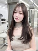レイヤーカット　韓国　シースルーバング　透明感カラー