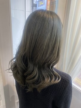 サンクチュアリー 千里山(Sanctuary) カットカラー