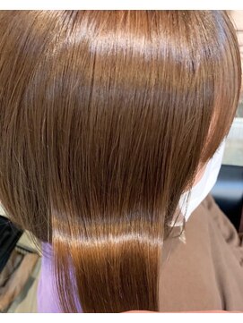 縮毛矯正×30代艶々明るめベージュ