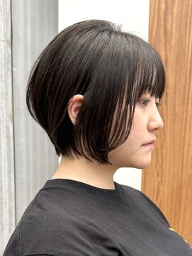 エリマバイフィフス 調布(elima by fifth) 調布イルミナカラーレイヤーボブウルフショートカットベージュ