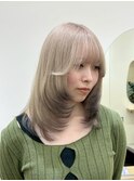 ミルクティーベージュ顔まわりレイヤーブリーチダブルカラー横浜