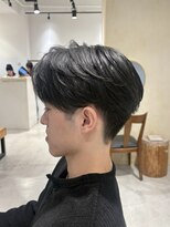 ビューバイネオリーブ 用賀店(Beau'r by neolive)&nbsp;サーフカール刈り上げセンターパートリバースセンターパート