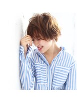 アイビー(Ivy)&nbsp;明るい白髪染め　白髪ぼかし