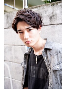 エイミー(Aimee) Aimee アップバングショート×アッシュブラウン