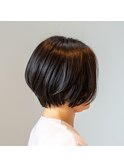 salon woｒｋ　シルエットがきれいなショートボブ