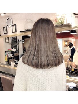 ロンド ルージュ 銀座店(Lond rouge) 赤みがなくなるベージュカラー