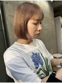 ミニボブ　ハイトーンベージュ　ワンレンボブ　小顔