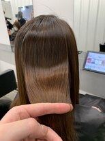 ココ 本八幡(KOKO)&nbsp;★デザインカラー/レイヤーカット/ウェットヘアオリーブベージュ