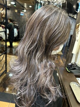 ヘアー クリエイト カルバリ(HAIR CREATE Calbari) シルバーグレージュハイライト