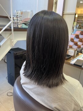 コアフィールフィス(COIFFURE fils) 《見附 今町》外はねミディアム
