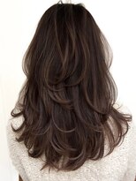 ジル ブラン 福岡(JIL BLAN) ハイライトレイヤーカットショートボブイルミナカラー天神大名