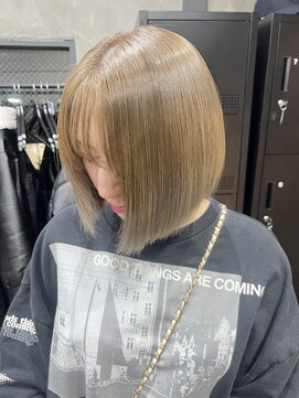 エイム(AiM) ミルクティーベージュ/中明度カラー/ブリーチカラー/艶カラー