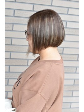 エンドレスウィズユー(ENDLESS WITH YOU) 白髪ぼかしカラー【ハイライトカラー】