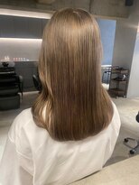 リール(rire)&nbsp;卵型ホワイトグレージュミニウルフデジタルパーマチェリーブラウ