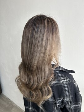 サロンブルーナ(SALON BLUENA) バレイヤージュミルクティー