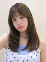 ザック ヴィ(ZACC  vie)&nbsp;セミロング/ レイヤーカット /オリーブベージュカラー