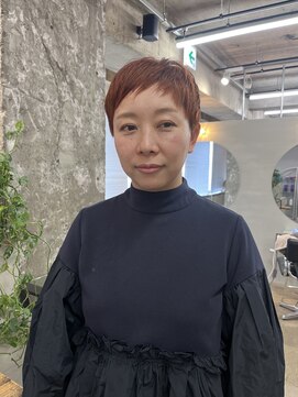 リラ バイ クオーレ(LIRA by CUORE) オレンジカラー