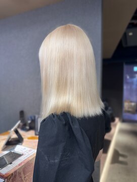 エン 栄店(enne) 大人ガーリー/ダークアッシュ/ミディアムレイヤーカット/栄