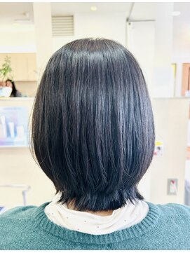 クール ヘアー ギャラリー 神明町店(COOL Hair gallery) ミディアムスタイル