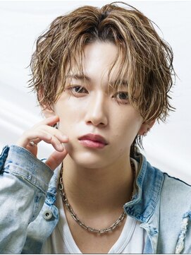 AI TOKYO+Sea MEN'S横浜 MEN'Sパーマ/MEN'Sカット【アイトーキョープラスシーメンズ】 センターパート/波巻きツイストスパイラル/メンズカット[横浜]