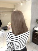 グレージュ　ベージュカラー　ダブルカラー　ツヤカラー　ボブ