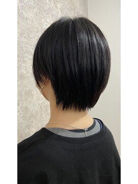 シュガービー(SUGAR-B) 【SUGAR-B】自然に馴染む黒髪ショート