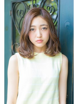 ビバーチェ(Vivace) 透明感あふれる美しさ