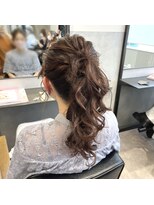 エイト 池袋店(EIGHT ikebukuro)&nbsp;ふんわりポニーテール