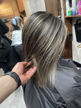 ラフ(LAFF) #バレイヤージュ#グレージュカラー#ボブウルフ#ココアベージュ