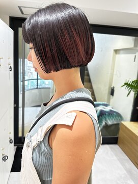 オーシャン(Ocean) ［Ocean Hair&Life 水田］切りっぱなしミニボブ/ボルドーカラー