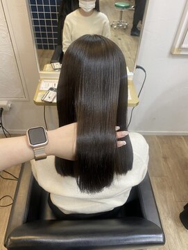 イオエ(ioe) 黒髪/ボブルフ/ネビージュ/小顔/ワンレン/髪質改善/グレージュ