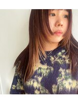 ヘーゼル 博多(HAZEL.)&nbsp;顔まわりレイヤー／暖色カラー／インナーカラー