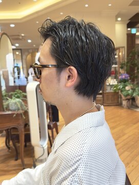 ビュートリアム265(BEAUTRIUM 265) 刈り上げないニュアンスパーマ/センターパート/ツーブロック