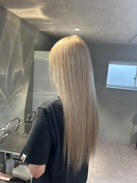 サムシング(Something.) White beige