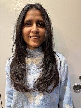 レイヤーカット ロングレイヤー バタフライカット 海外ヘア