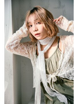 アド(ad) ブロンドボブ