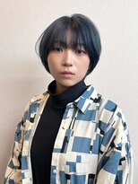 エンブリーチ バイ タグ 樟葉(enn. bleach by t.a.g)&nbsp;ショートヘア/ネイビーカラー/ダブルカラー