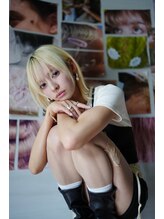 北摂の中でもデザインカラー・ブリーチカラーが得意なサロン