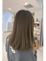 ピークアブー アヴェダ ギンザシックス(PEEK-A-BOO AVEDA GINZASIX) 透明感オリーブグレージュ ブリーチなし