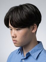 レボ(Revo) 縮毛矯正でつくるツヤ感センターパート!