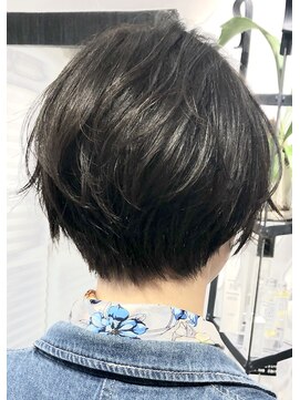 エムエヌエム(MNM.) ショート×くせ毛風パーマ☆