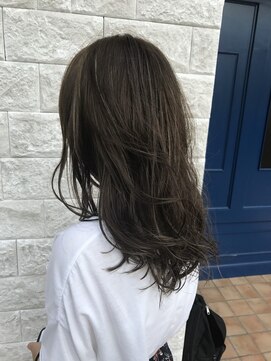 トリエラ(TRIELA) ハイライトミントベージュ